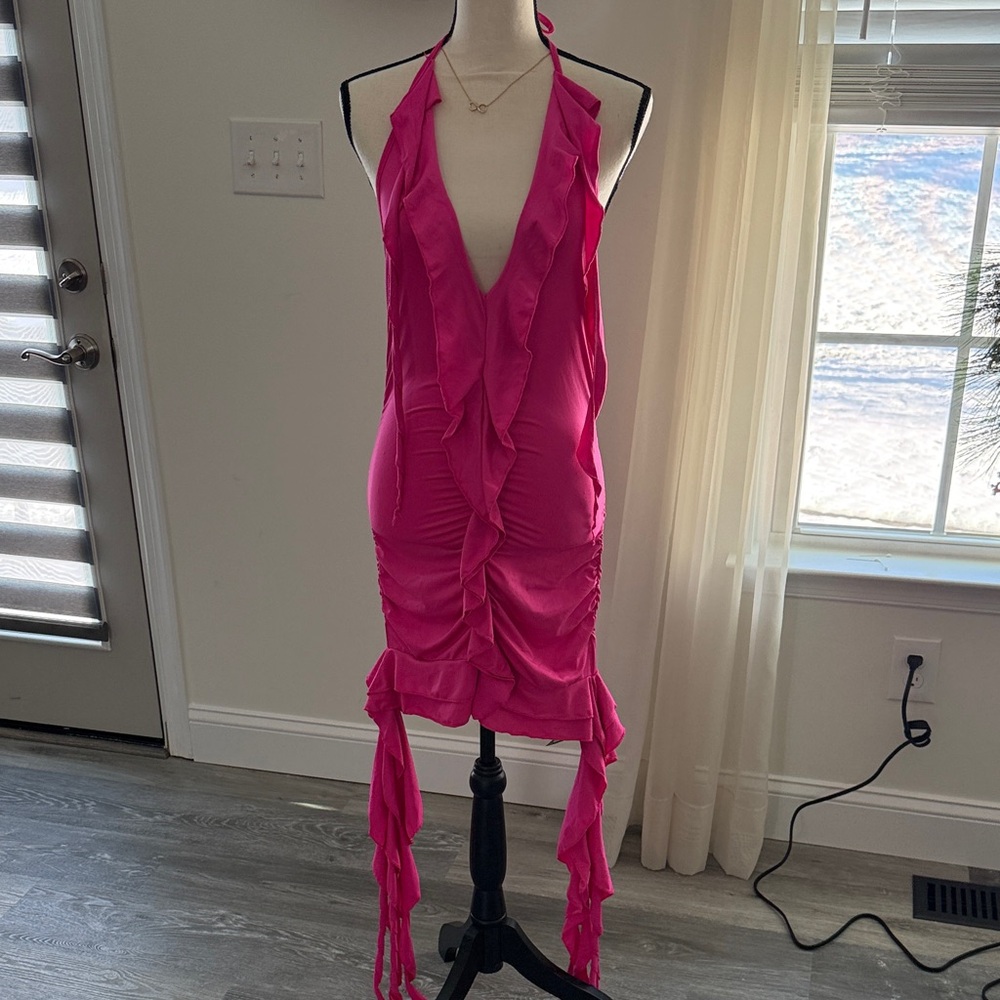 Elegant Pink Halter Dress